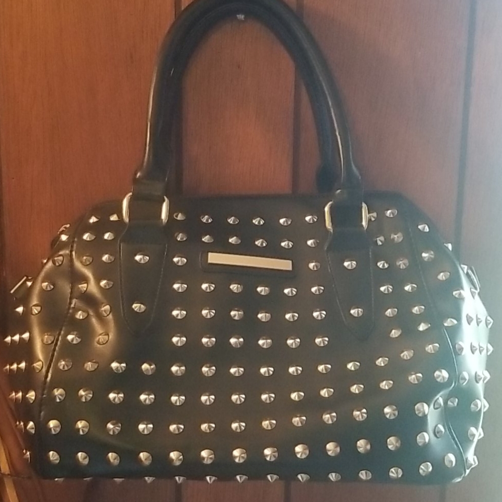 Black Gold studded bag!